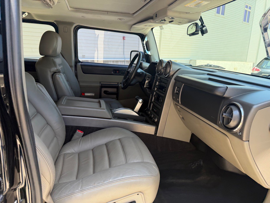 2004 HUMMER H2 Image 27
