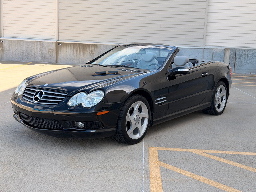 2004 Mercedes-Benz SL-Class Image 7