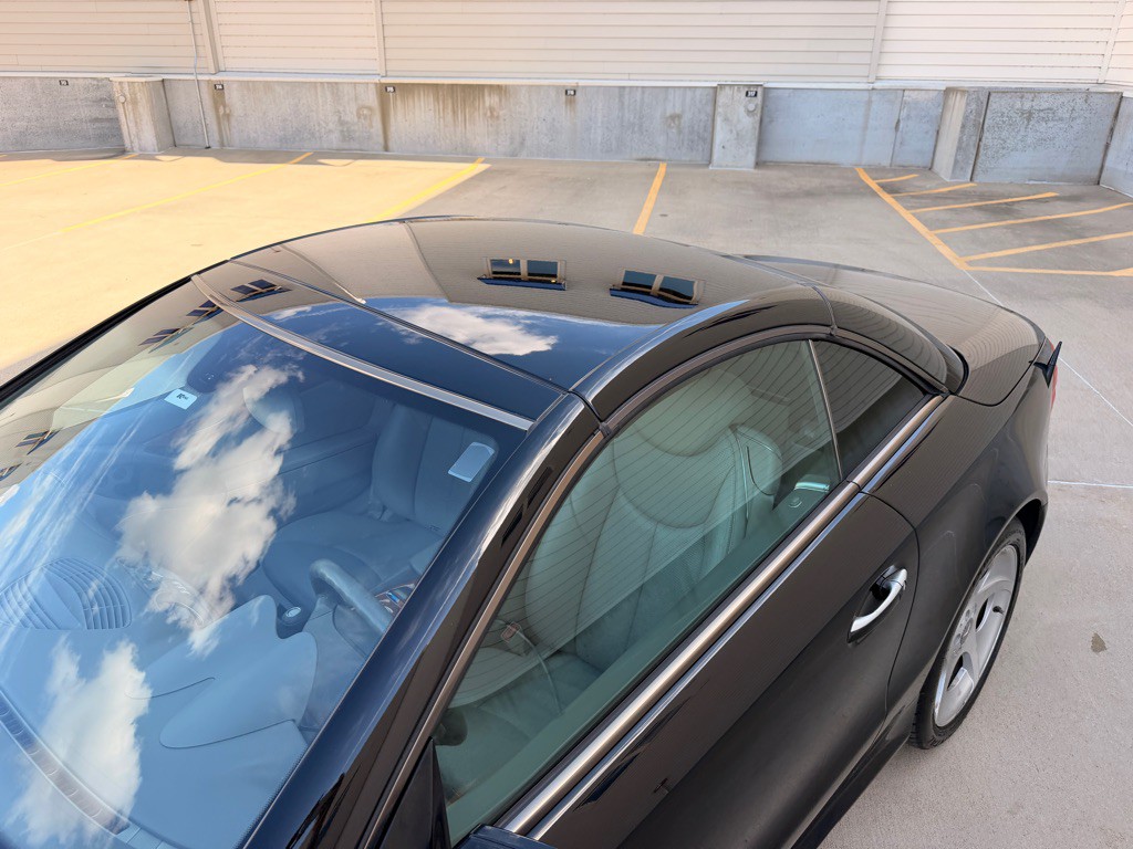 2004 Mercedes-Benz SL-Class Image 24