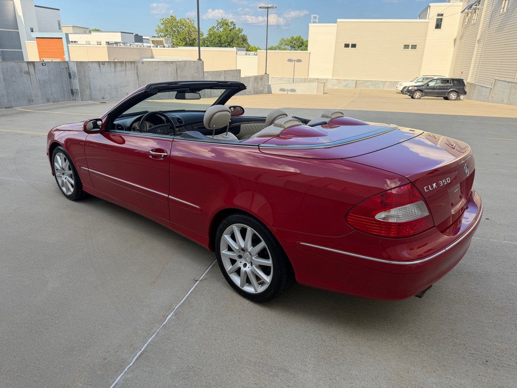 2007 Mercedes-Benz CLK-Class Image 5