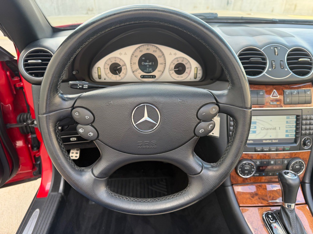 2007 Mercedes-Benz CLK-Class Image 12