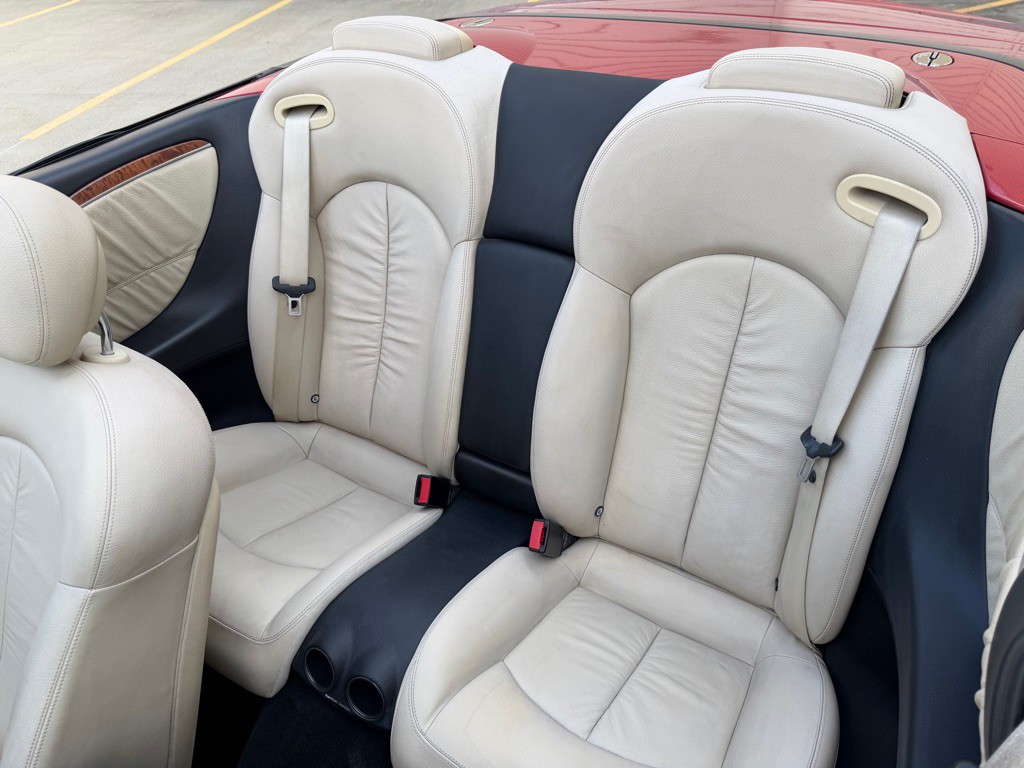 2007 Mercedes-Benz CLK-Class Image 18