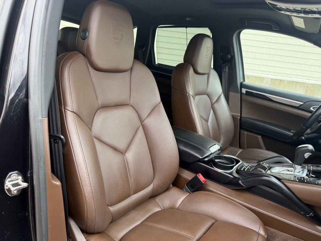 2017 Porsche Cayenne Image 27