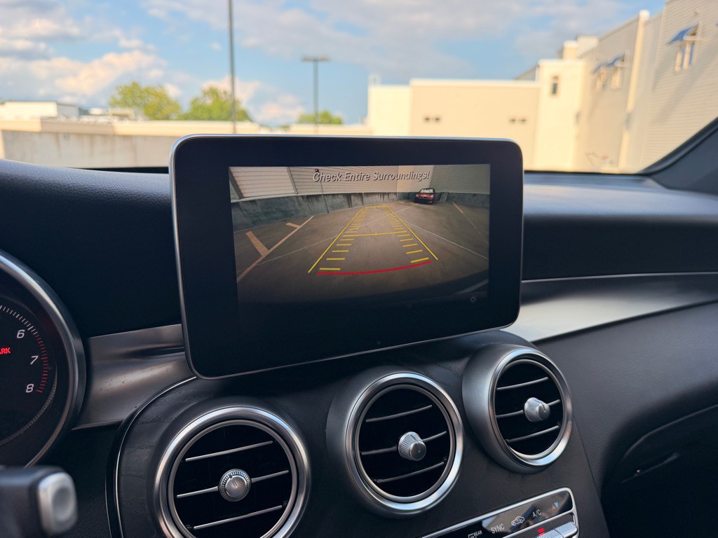 2018 Mercedes-Benz GLC-Class Image 13