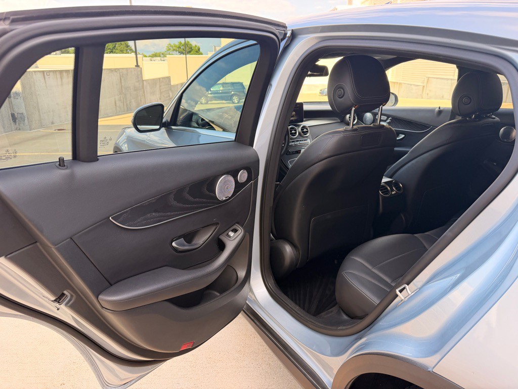 2018 Mercedes-Benz GLC-Class Image 15