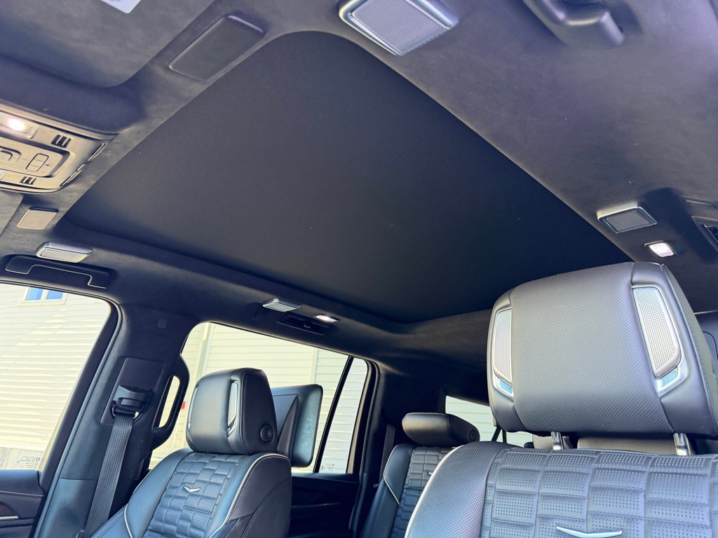 2023 Cadillac Escalade Image 13