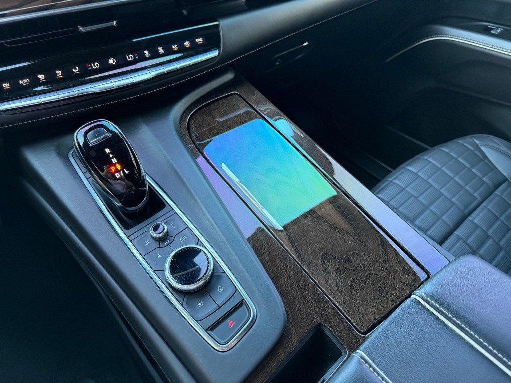 2023 Cadillac Escalade Image 20