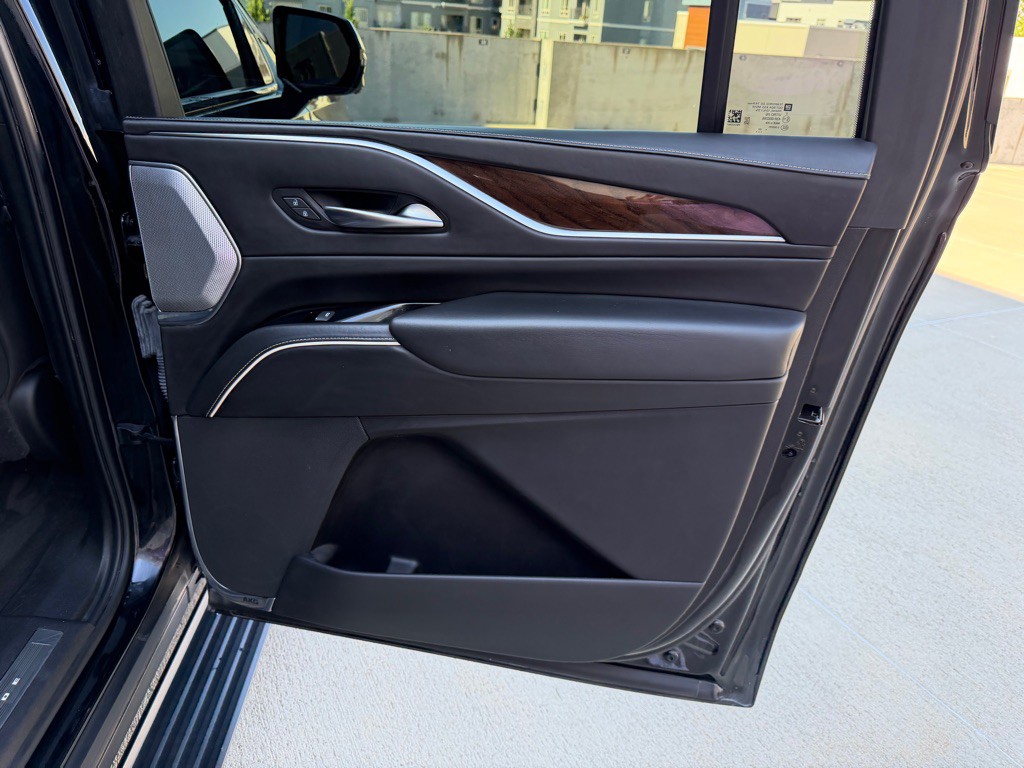 2023 Cadillac Escalade Image 26