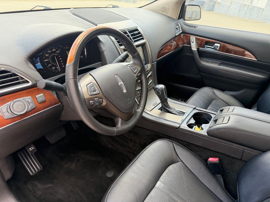 2012 Lincoln MKX Image 11