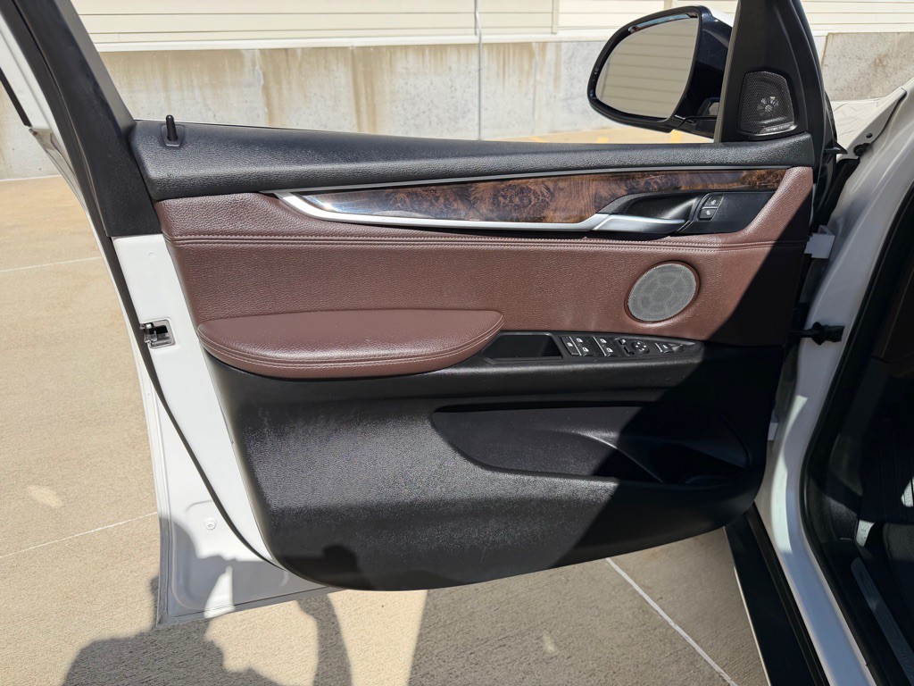 2016 BMW X5 Image 9