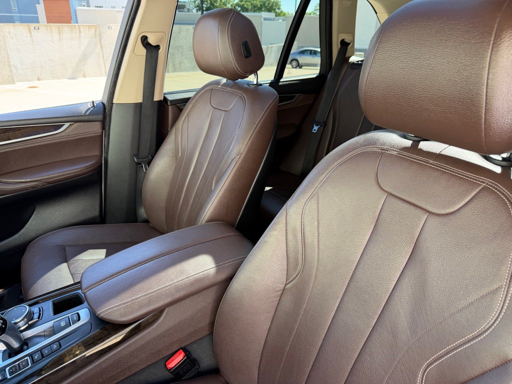 2016 BMW X5 Image 14
