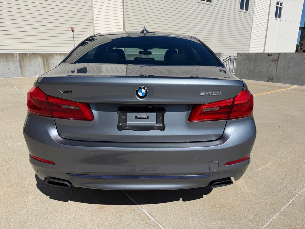 2019 BMW 5 Series Image 4