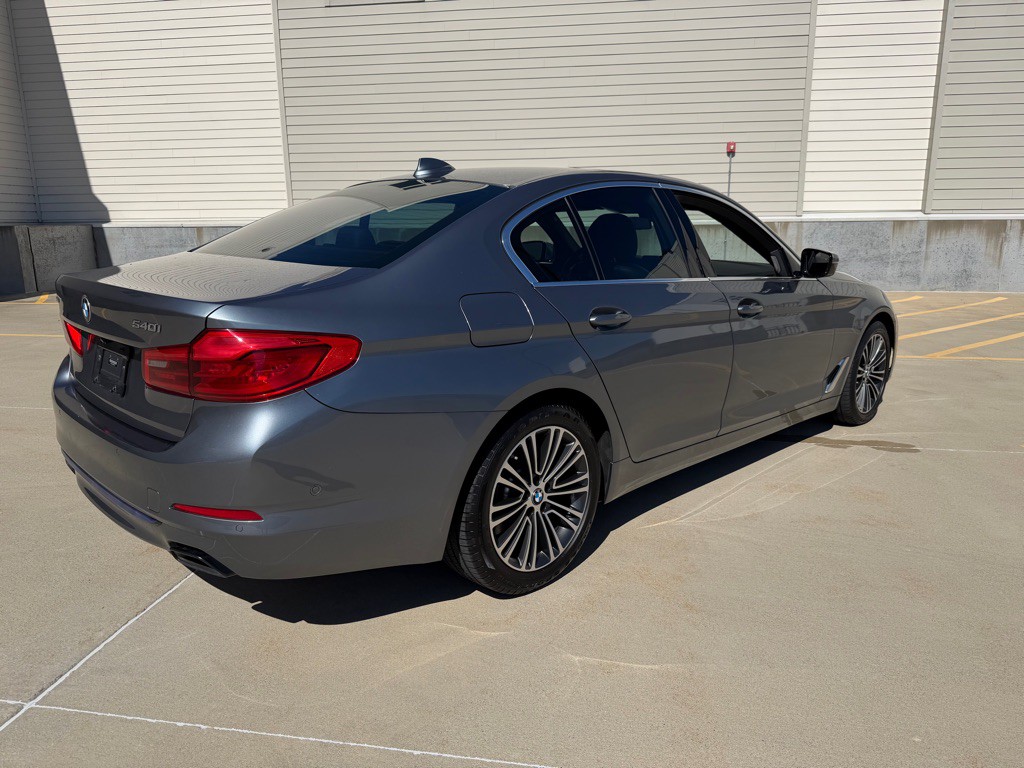 2019 BMW 5 Series Image 5