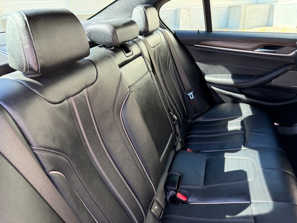 2019 BMW 5 Series Image 20