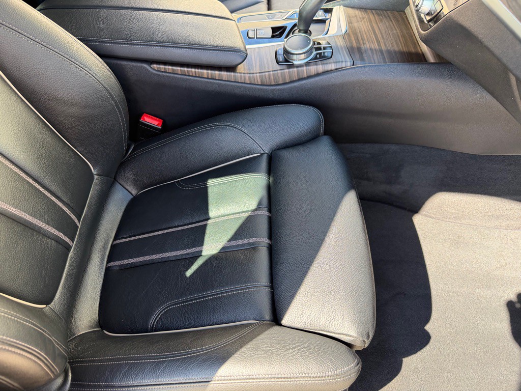 2019 BMW 5 Series Image 23