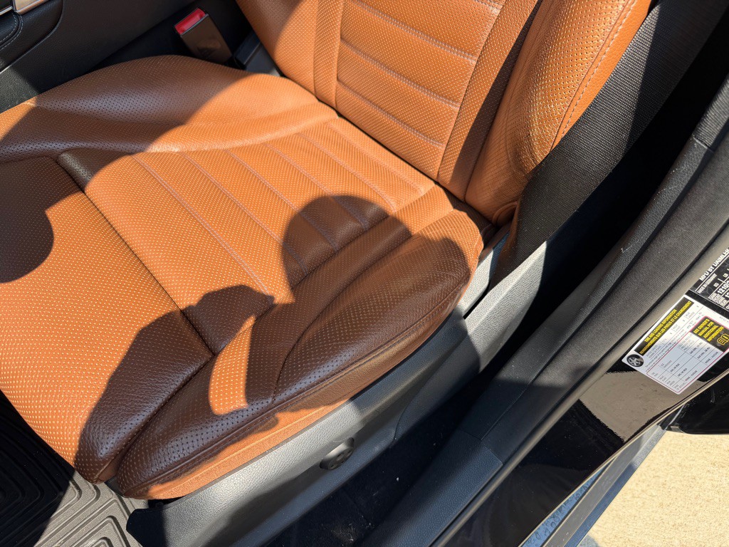 2018 Mercedes-Benz GLC-Class Image 14