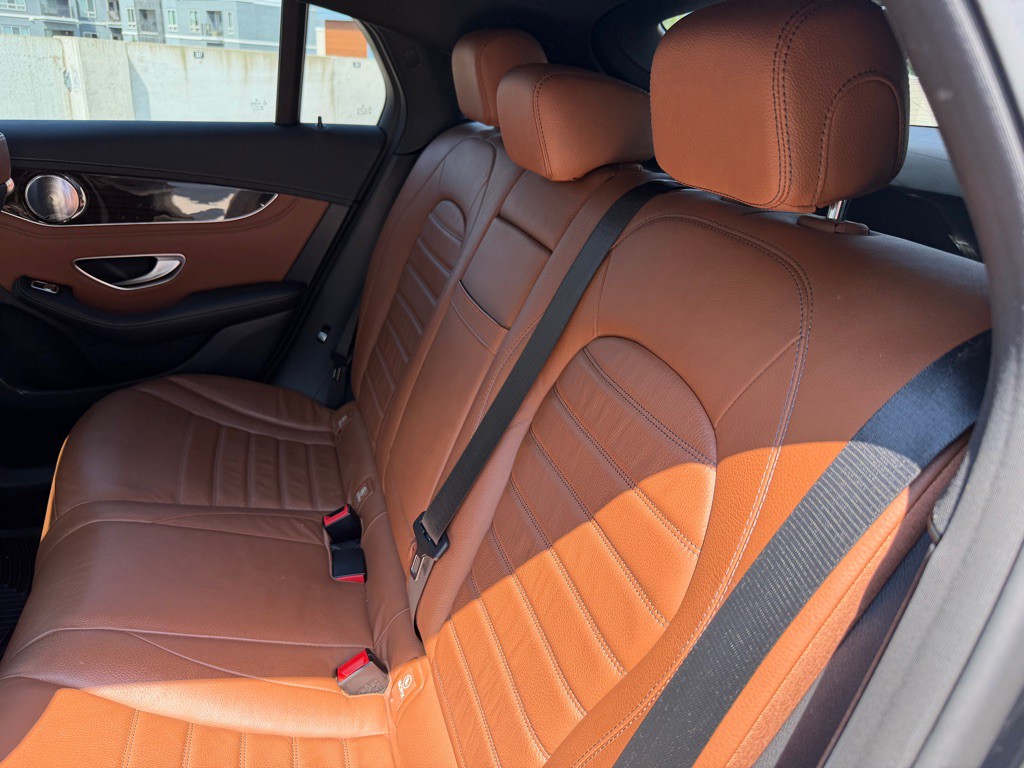 2018 Mercedes-Benz GLC-Class Image 18