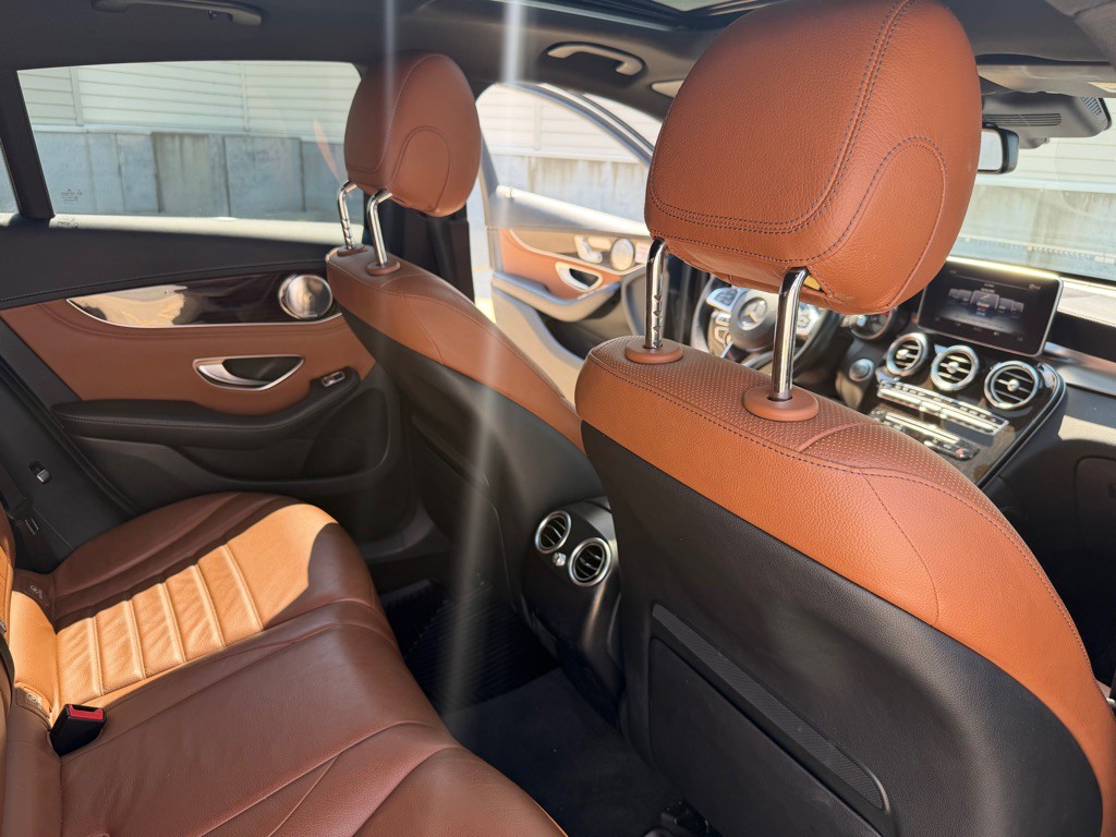 2018 Mercedes-Benz GLC-Class Image 19