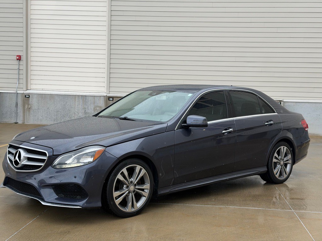 2016 Mercedes-Benz E-Class Image 7