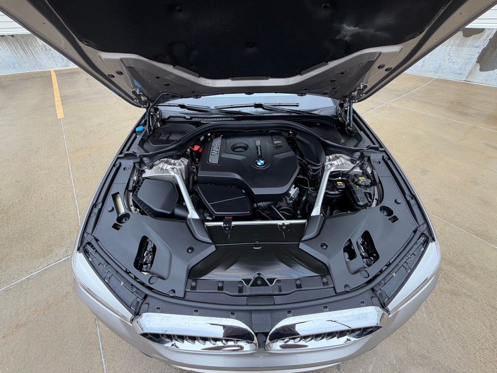 2019 BMW 5 Series Image 21