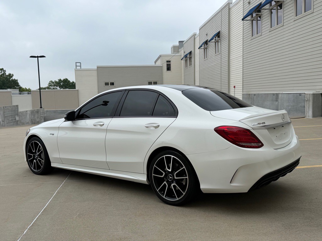2018 Mercedes-Benz C-Class Image 5