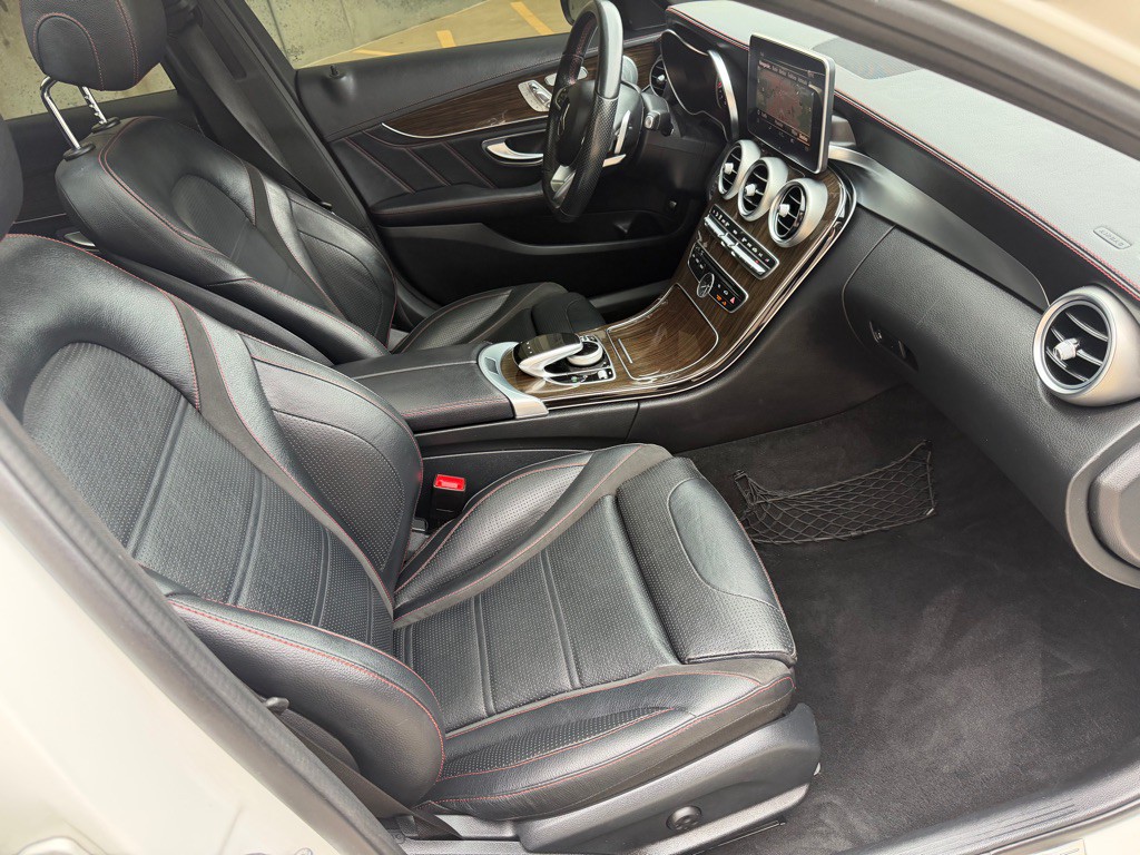 2018 Mercedes-Benz C-Class Image 19