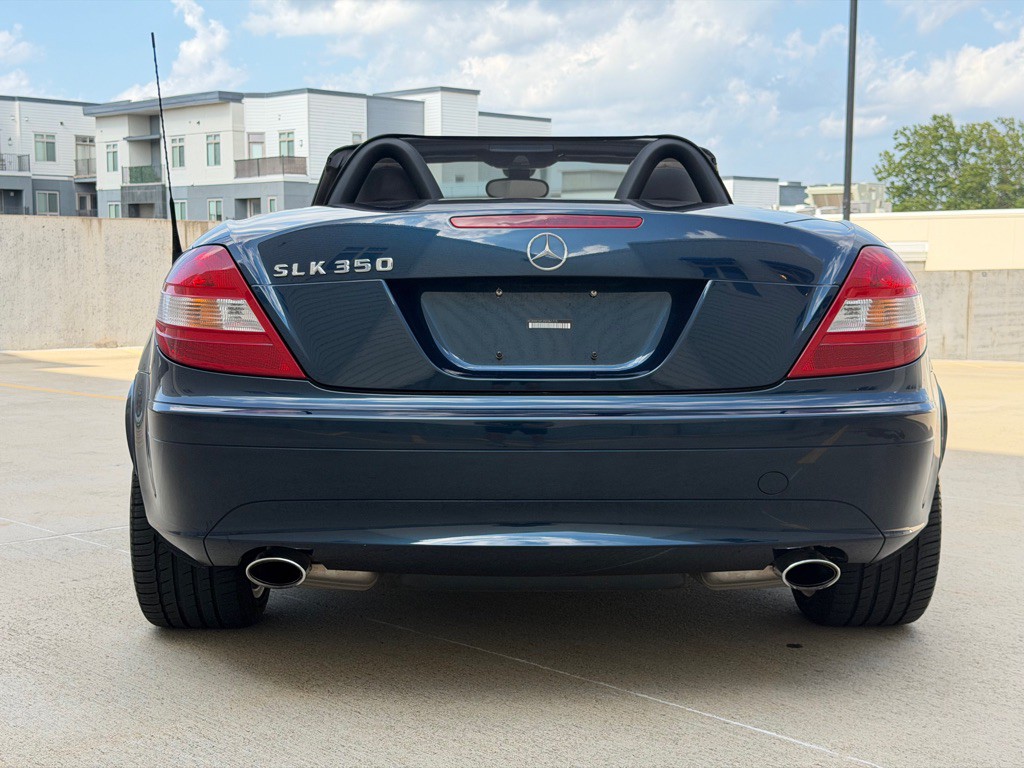 2005 Mercedes-Benz SLK-Class Image 4