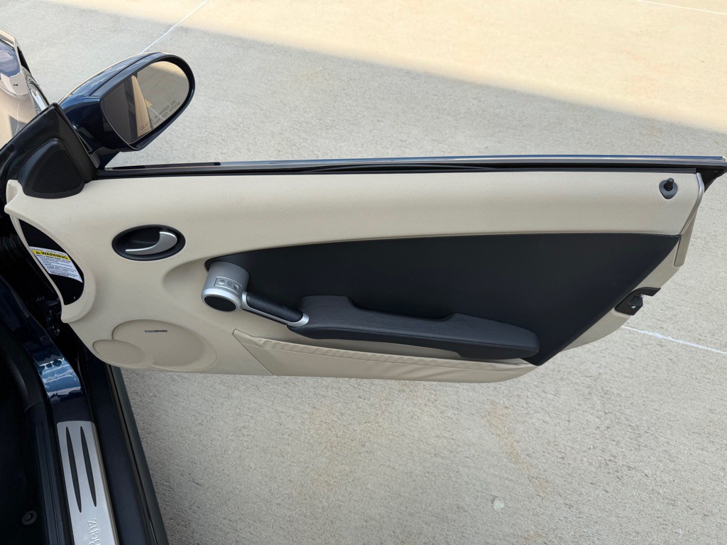 2005 Mercedes-Benz SLK-Class Image 13