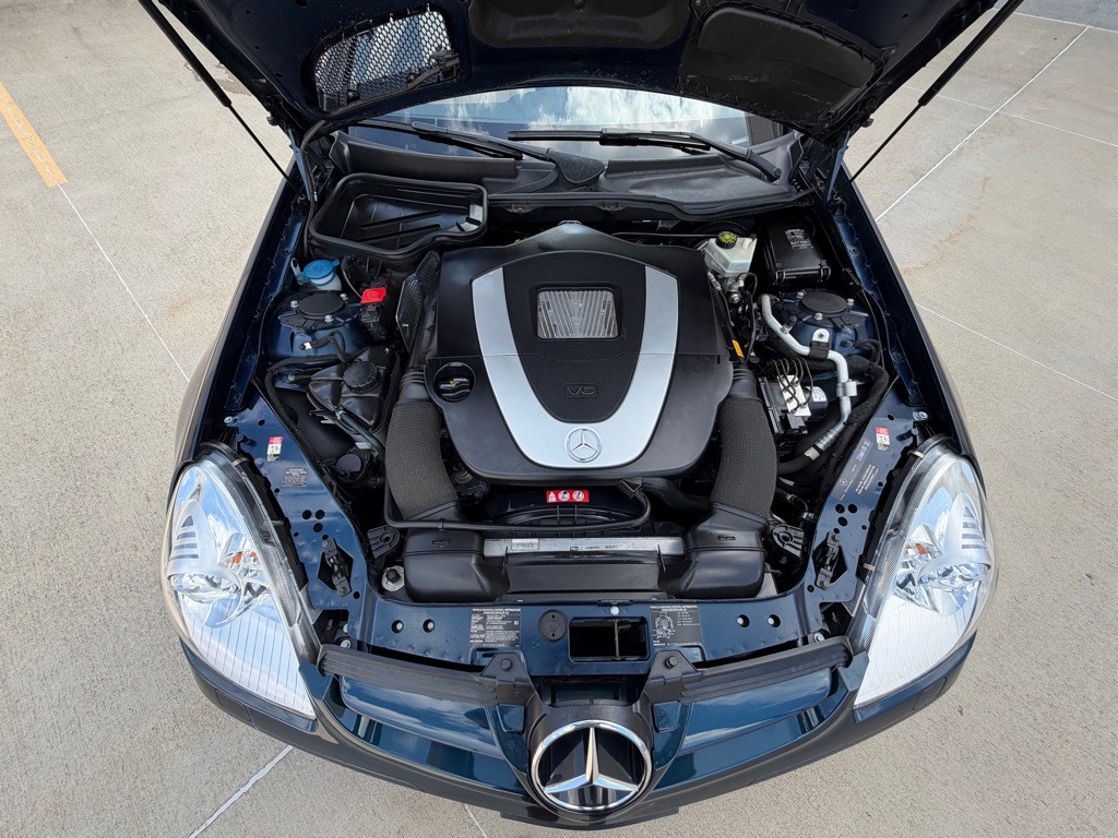 2005 Mercedes-Benz SLK-Class Image 15