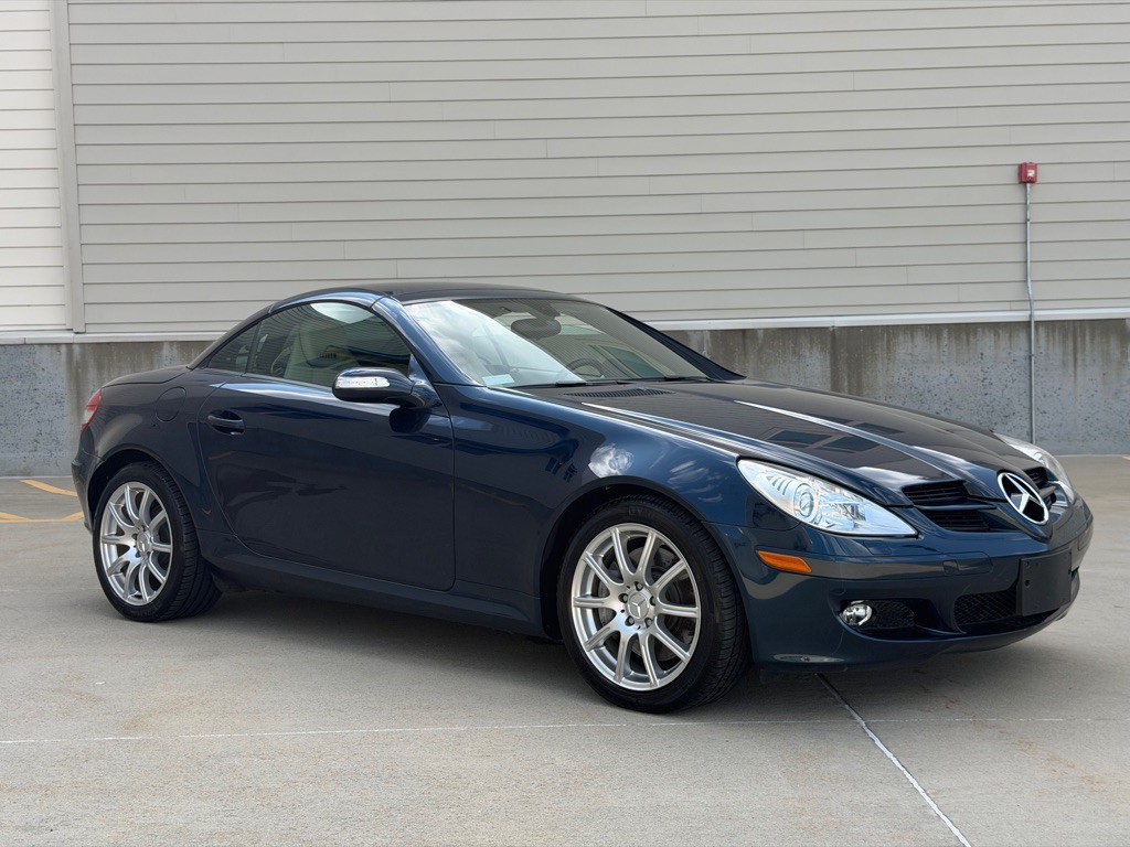 2005 Mercedes-Benz SLK-Class Image 16