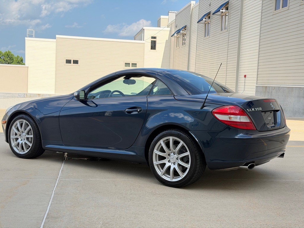 2005 Mercedes-Benz SLK-Class Image 18