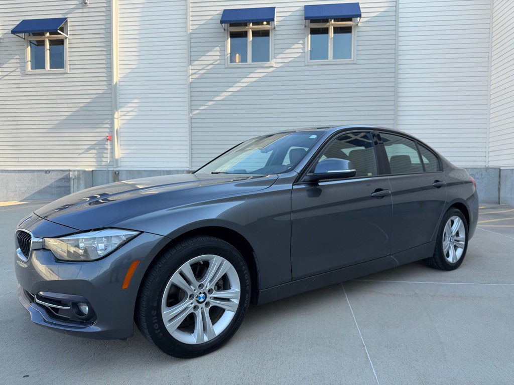2016 BMW 3 Series Image 7