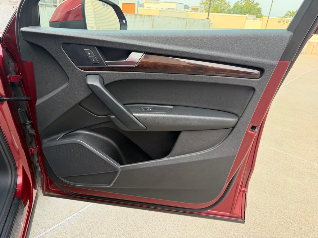 2019 Audi Q5 Image 26