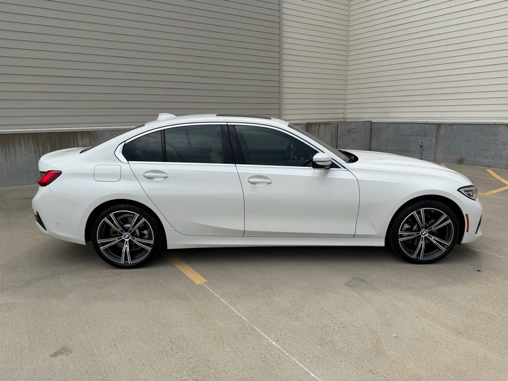 2020 BMW 3 Series Image 2