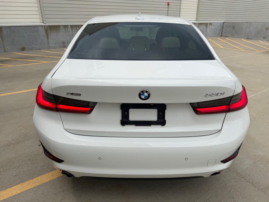 2020 BMW 3 Series Image 4
