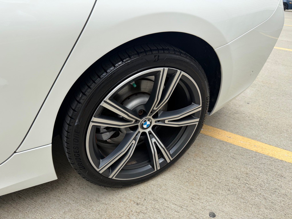 2020 BMW 3 Series Image 9