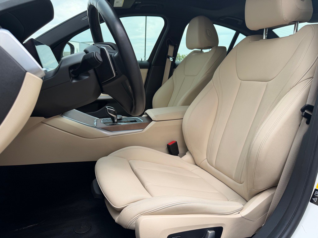 2020 BMW 3 Series Image 13