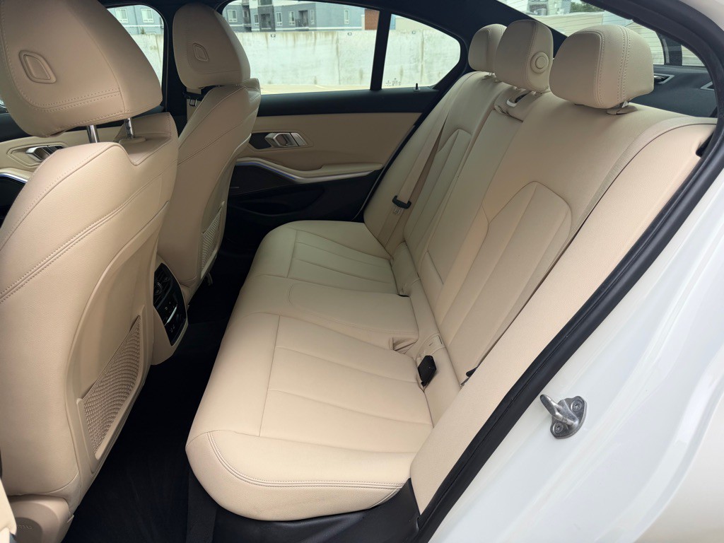 2020 BMW 3 Series Image 18