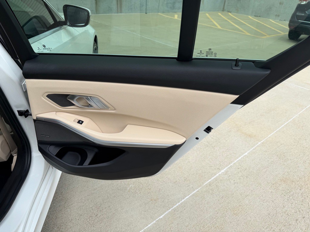2020 BMW 3 Series Image 20