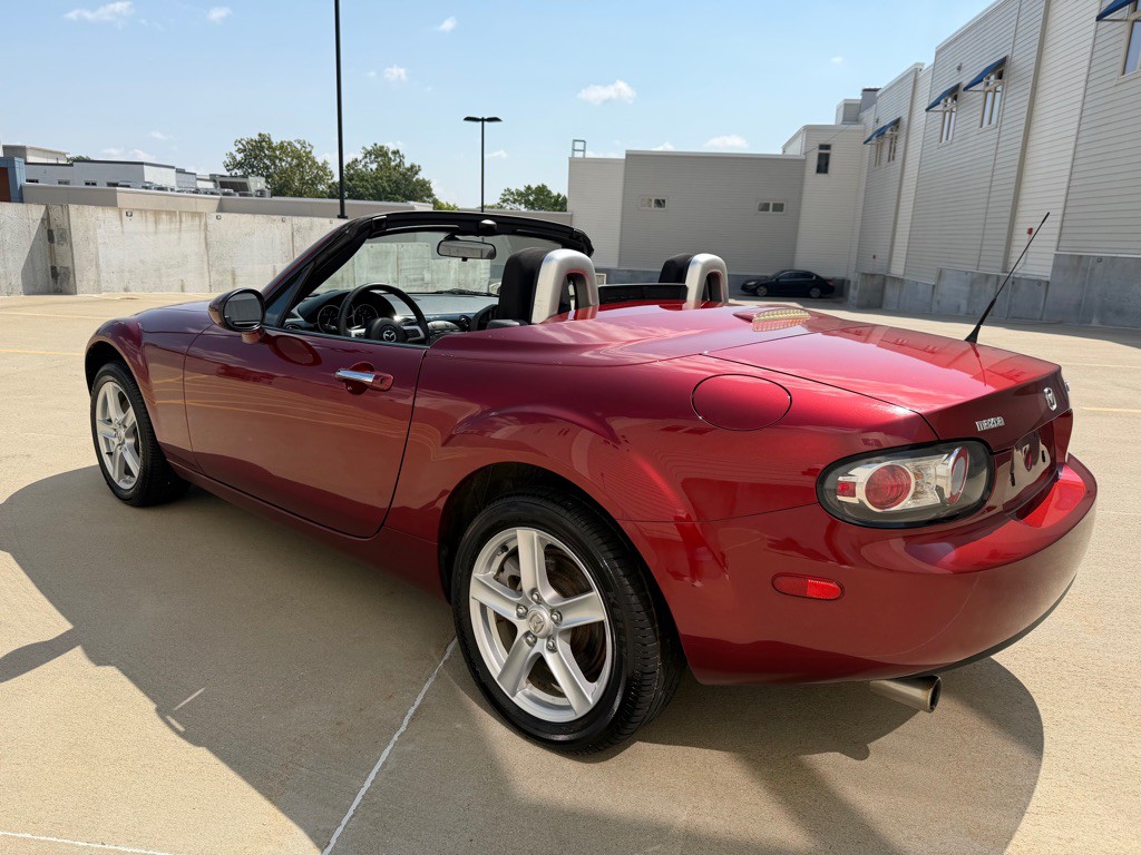 2007 Mazda MX-5 Miata Image 5