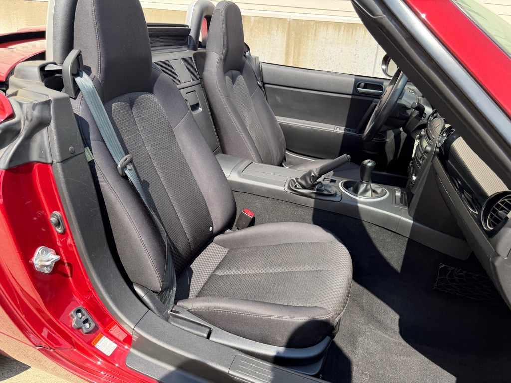 2007 Mazda MX-5 Miata Image 21