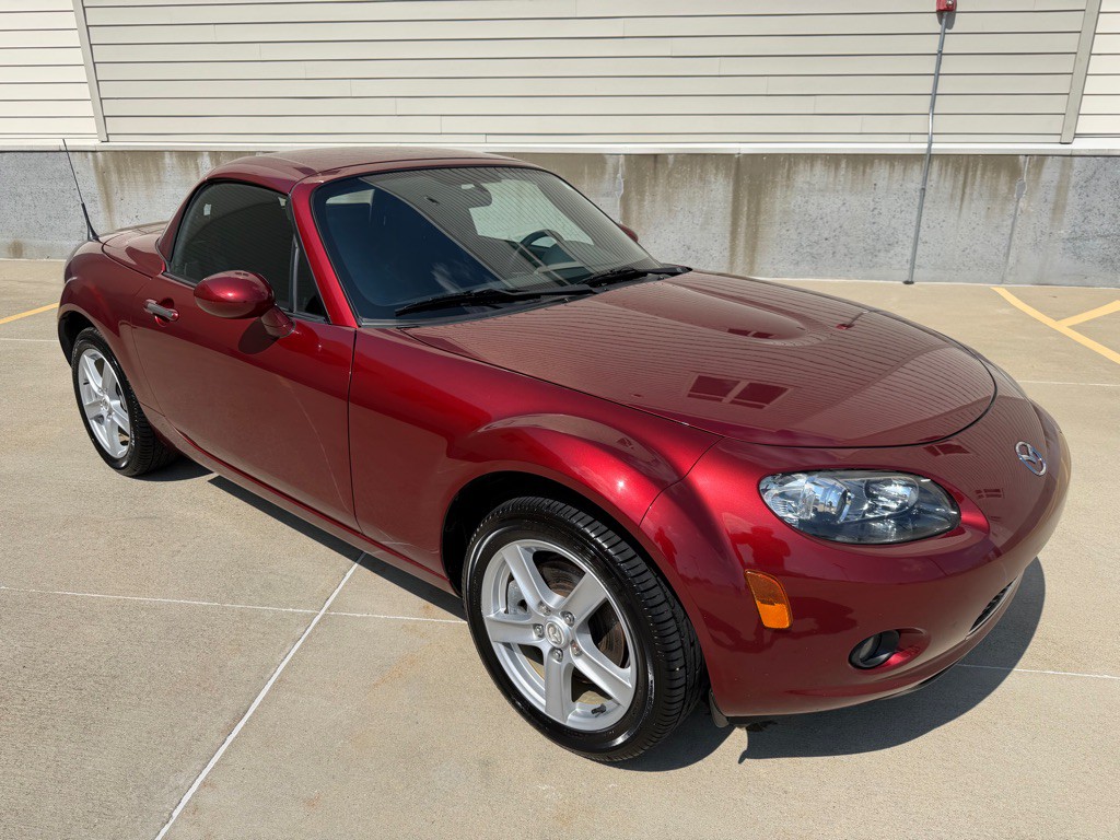 2007 Mazda MX-5 Miata Image 23
