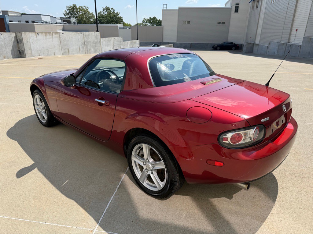 2007 Mazda MX-5 Miata Image 25