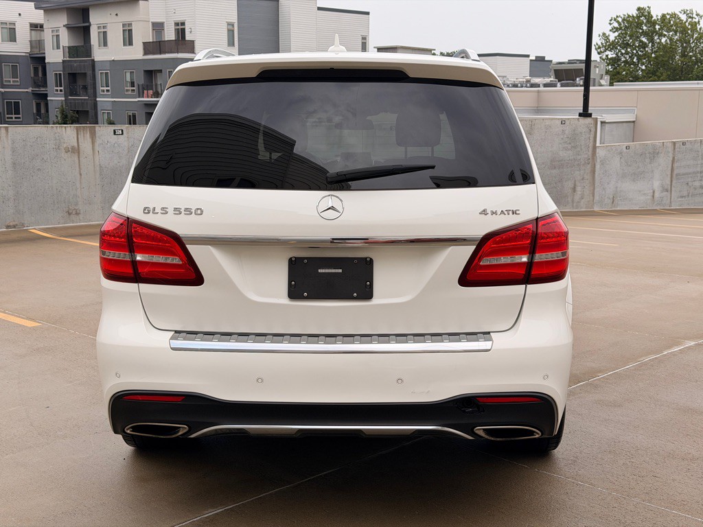 2017 Mercedes-Benz GLS-Class Image 4
