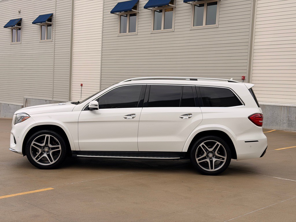 2017 Mercedes-Benz GLS-Class Image 6