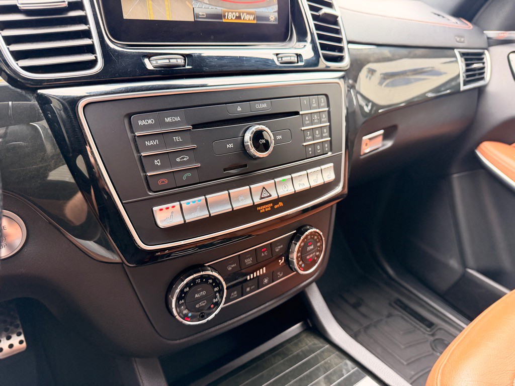 2017 Mercedes-Benz GLS-Class Image 14