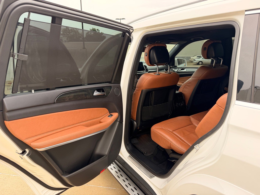 2017 Mercedes-Benz GLS-Class Image 15