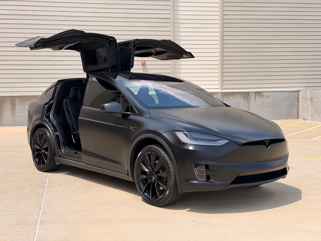 2020 Tesla Model X Image 9
