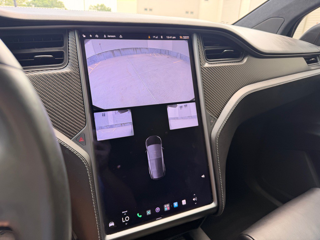 2020 Tesla Model X Image 15