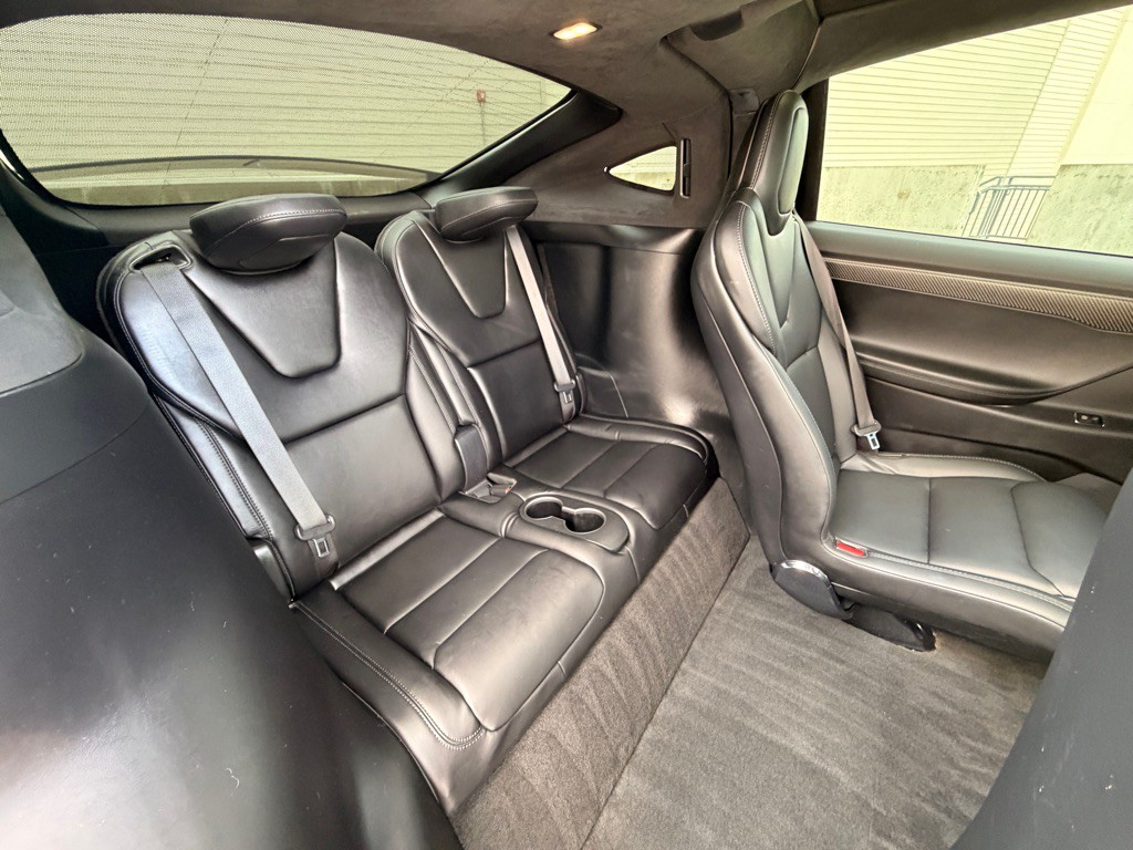 2020 Tesla Model X Image 21